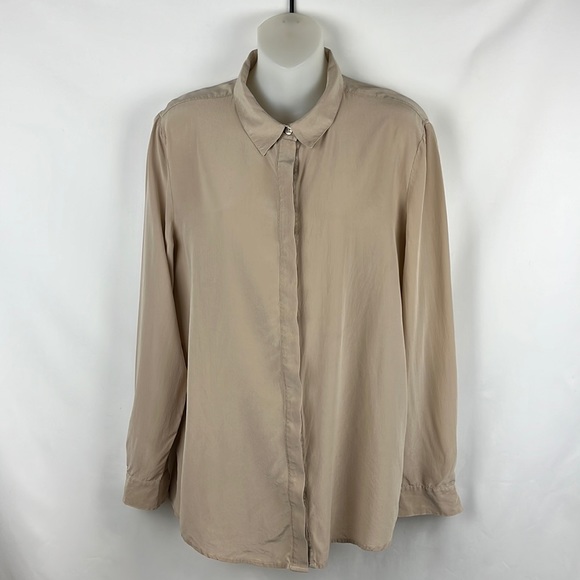 Walter Baker Tops - Walter Baker Silk Taupe Long Sleeve Button Down Blouse Top Size M